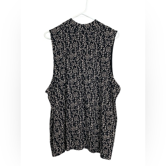 Reitman’s NWT Sleeveless Black w Beige Top w Stretch, Wrinkle Free, Four season - Picture 3 of 12